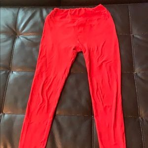 Lularoe bright red leggings OS